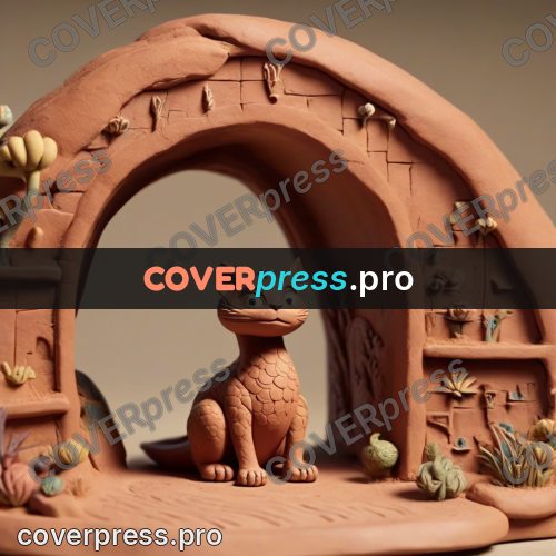 Clay figurine: creature under a modelled arch