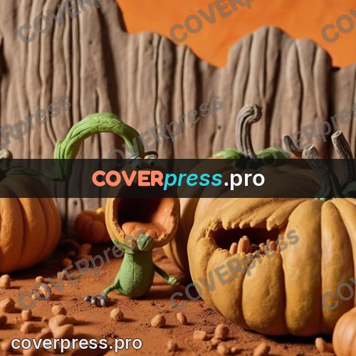 Clay figurine: pumpkin with a carved face