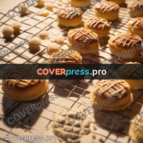 Clay figurine: buns on a cooling rack