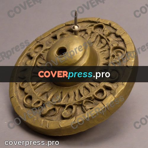 Stop motion character: brass gear on a base