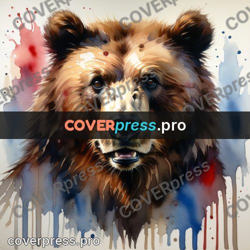 Watercolor illustration: brown bear face